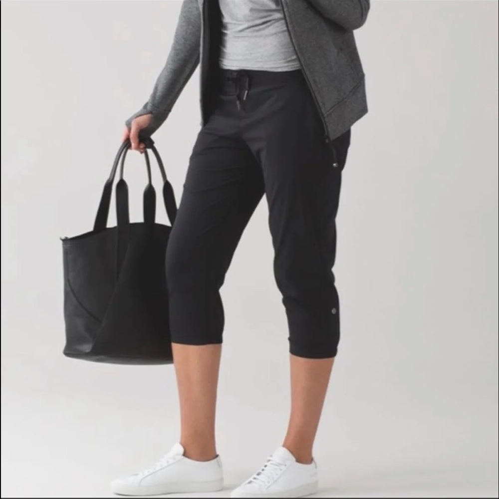NWOT Dance Studio Crop II UL